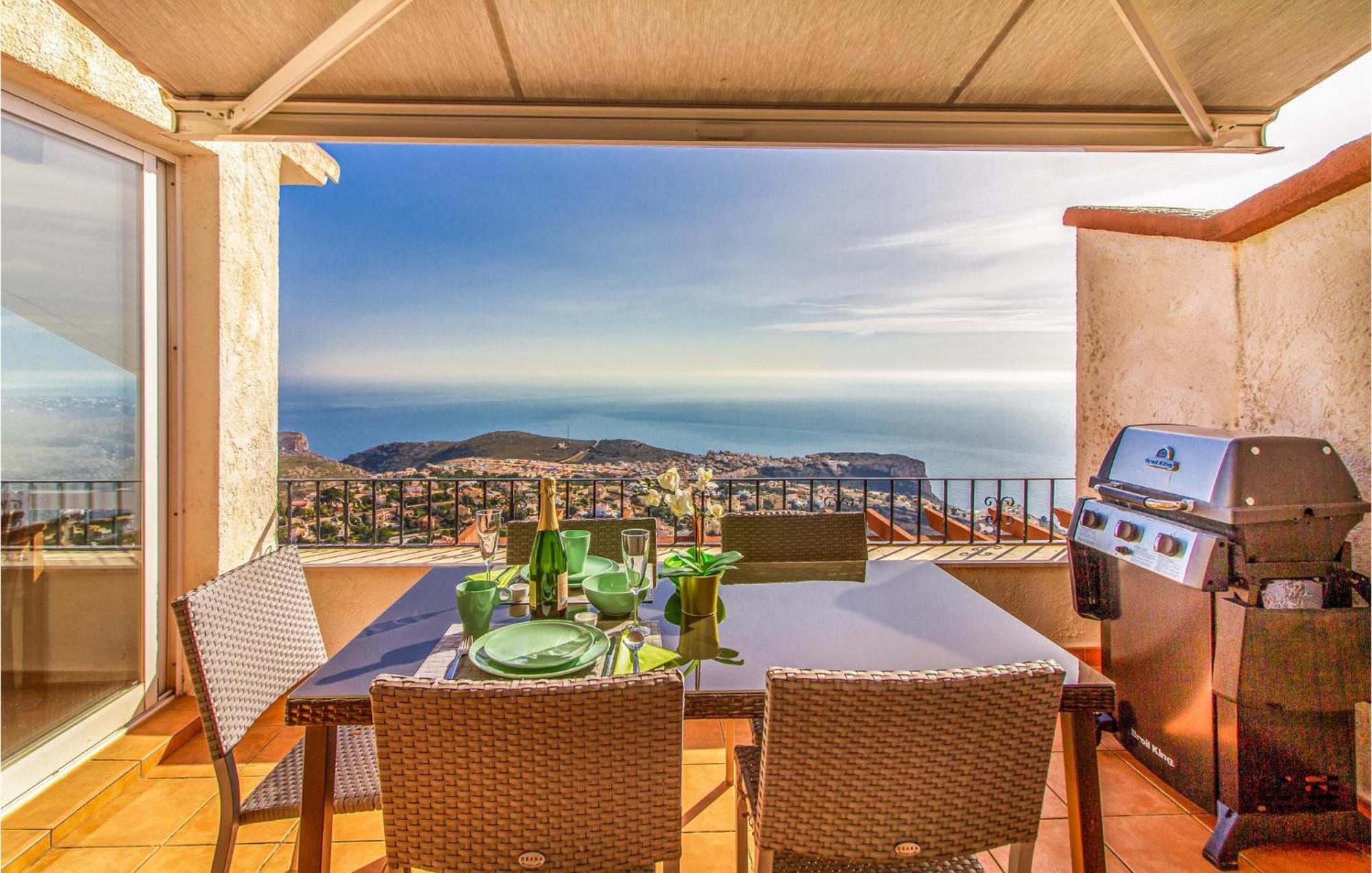 Nice Apartment In Cumbre Del Sol With Wifi Exterior photo