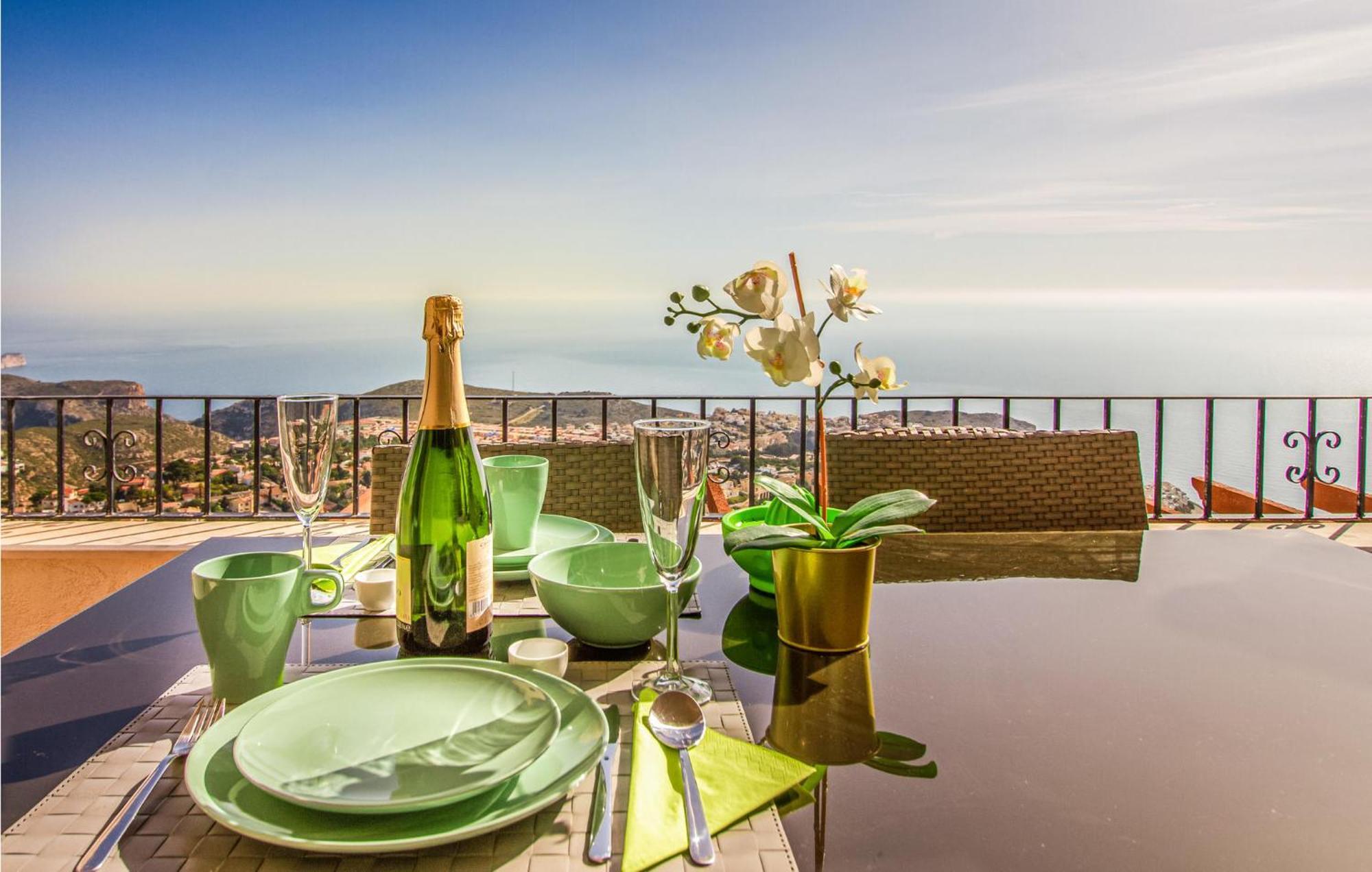 Nice Apartment In Cumbre Del Sol With Wifi Exterior photo