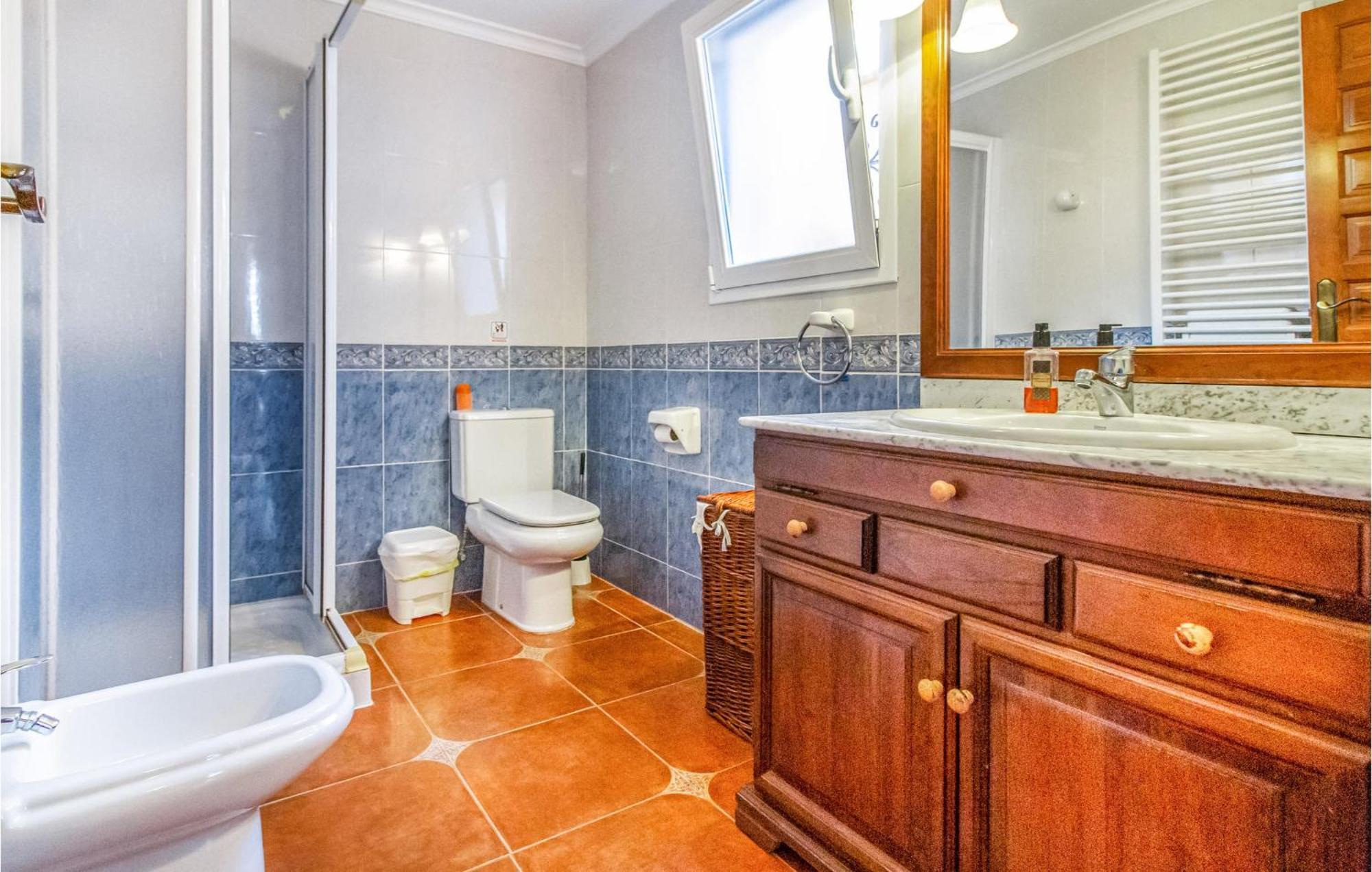 Nice Apartment In Cumbre Del Sol With Wifi Exterior photo