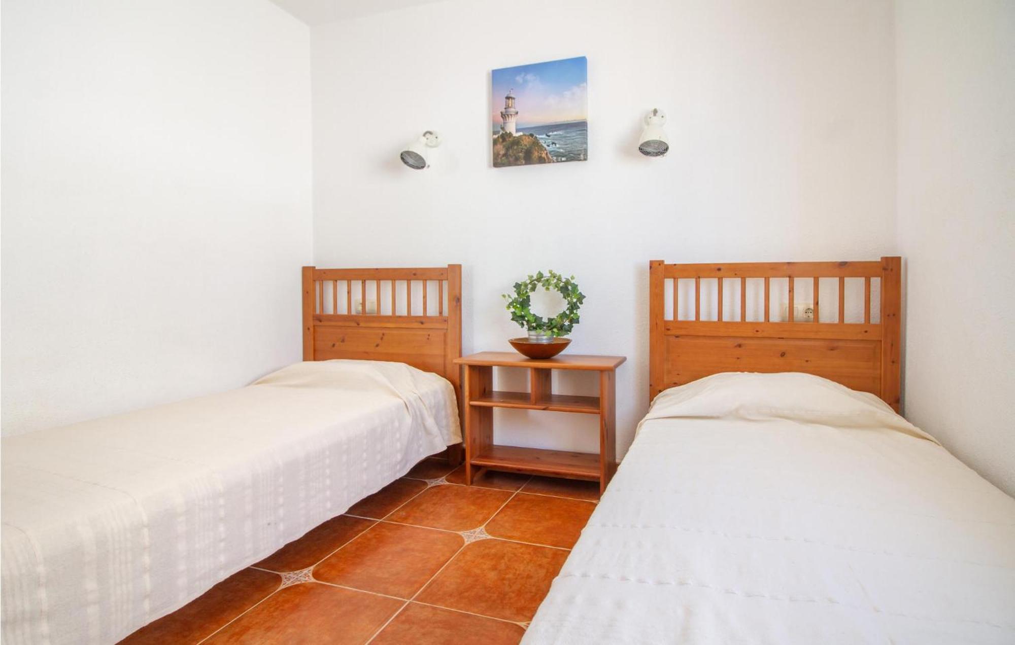 Nice Apartment In Cumbre Del Sol With Wifi Exterior photo