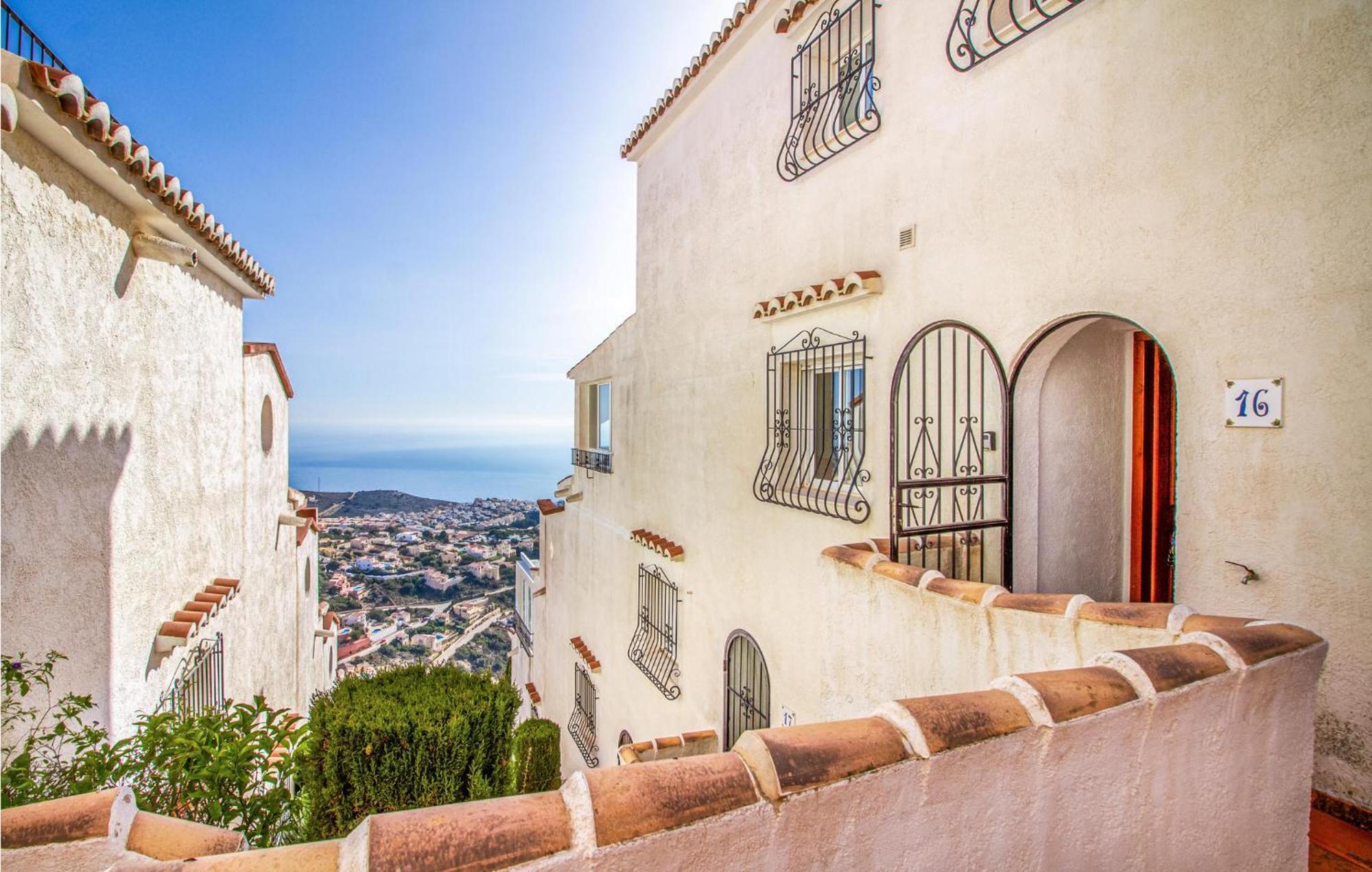 Nice Apartment In Cumbre Del Sol With Wifi Exterior photo